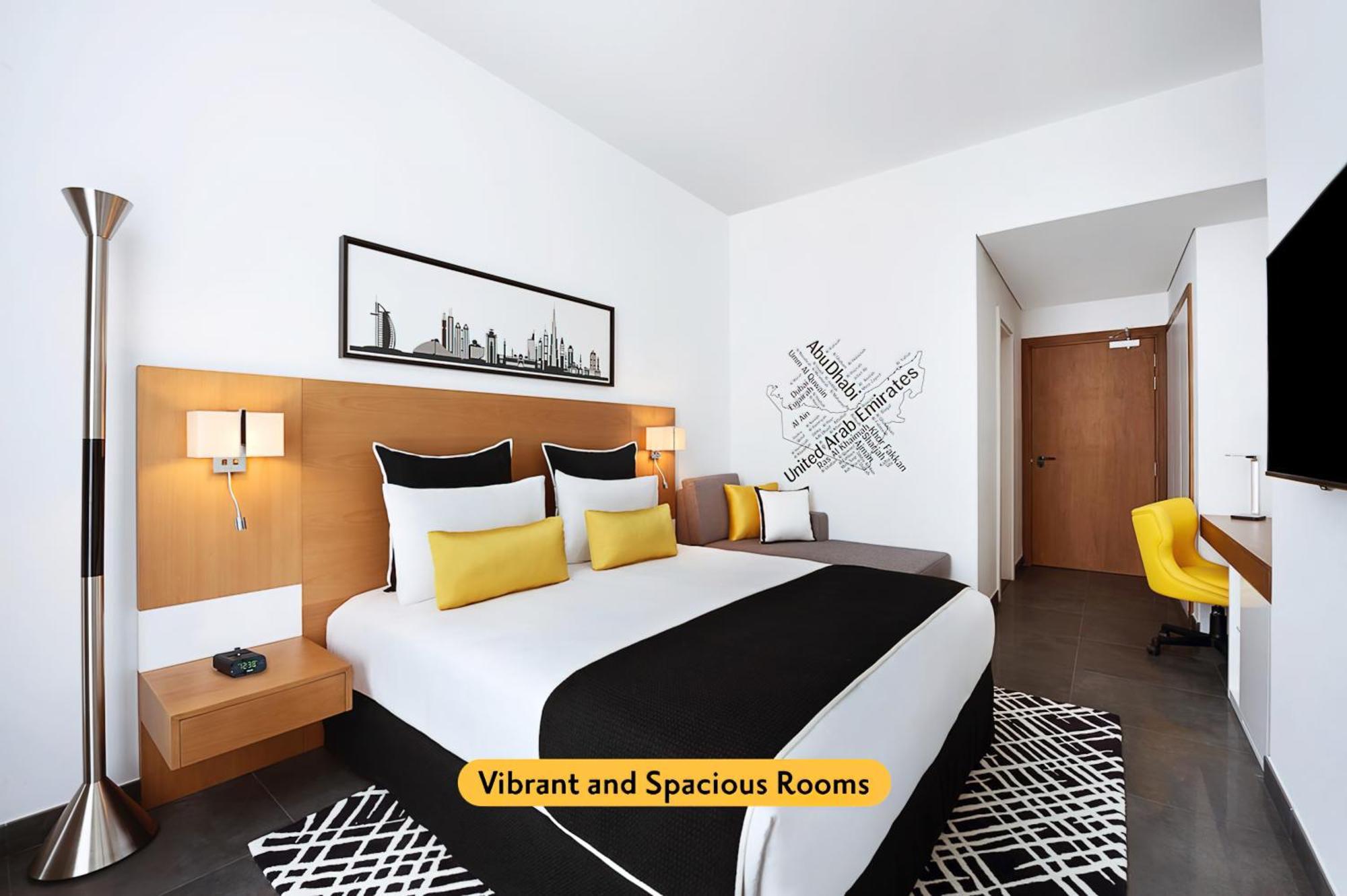 Hotel Tryp By Wyndham Dubai Esterno foto Vibrant and Spacious Rooms