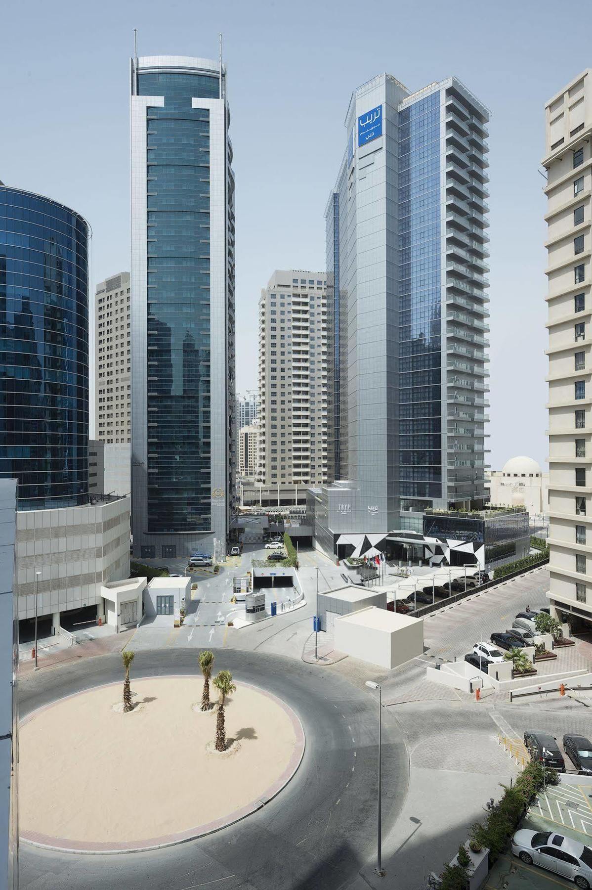 Hotel Tryp By Wyndham Dubai Esterno foto TRTP